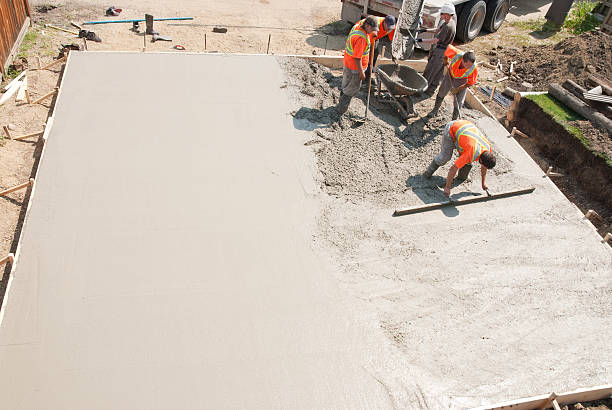 Best Concrete Driveway Installation in Bladenboro, NC